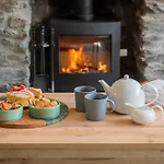 Lakeland - Sleeps 6 Feriehus Bowness-on-Windermere