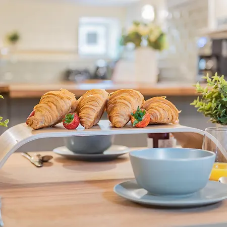 Lakeland - Sleeps 6 באונס-און-ווינדרמיר