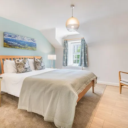 Lakeland - Sleeps 6 באונס-און-ווינדרמיר